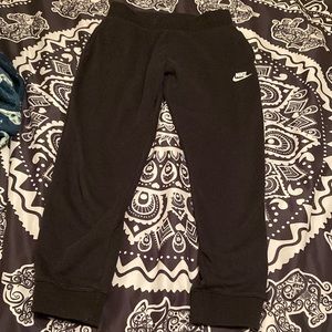 Nike joggers/sweatpants size large in kids!